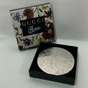 NEW Gucci Flora Silver Embossed Mirror Compact by Gucci Garden Double Sided